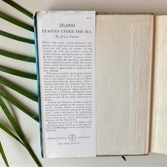 Vintage 20,000 Leagues Under the Sea by Jules Verne – with Dust Jacket - Picture 4 of 10